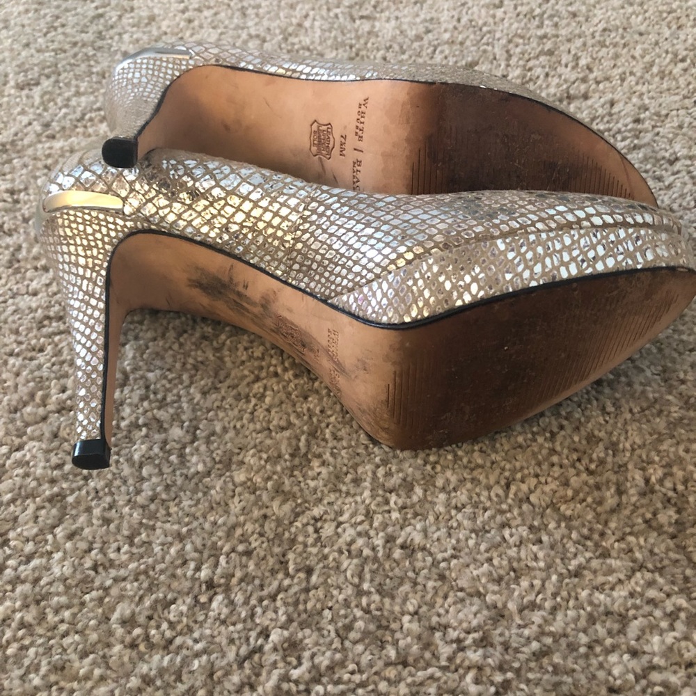 Heels - Picture 4 of 6